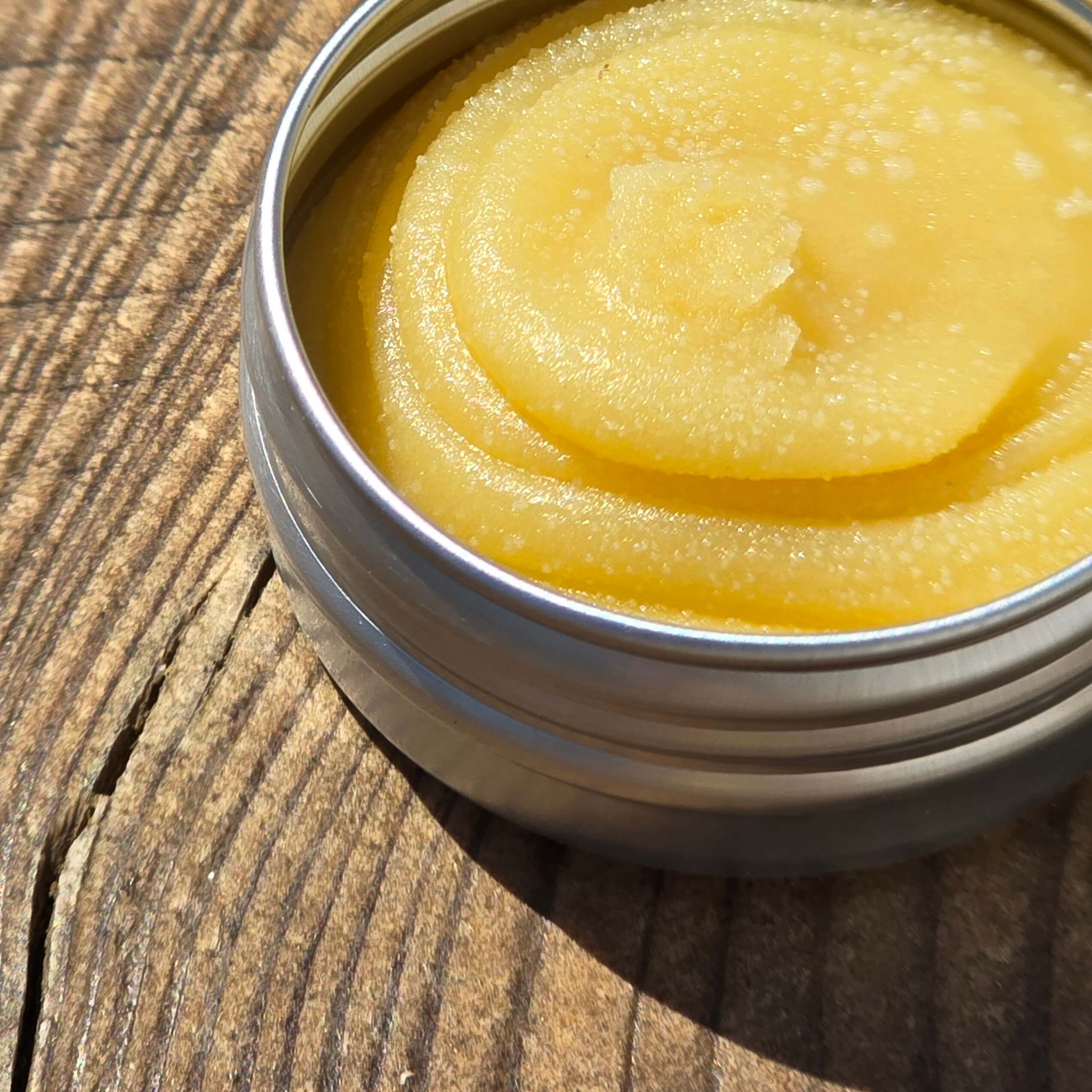 Mano de Santo con Cera de Abejas
