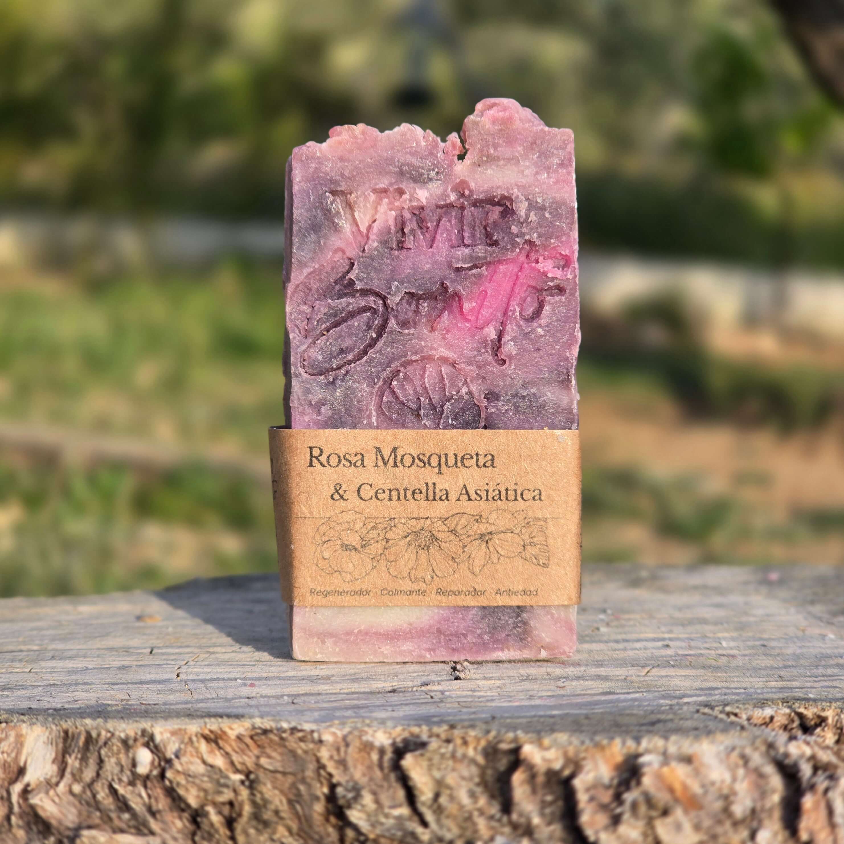 Jabón Natural Artesano · Rosa Mosqueta & Centella Asiática · 100 gr