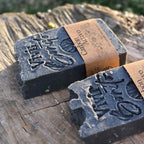 Jabón Natural Artesano · Carbón Activo · 100 gr